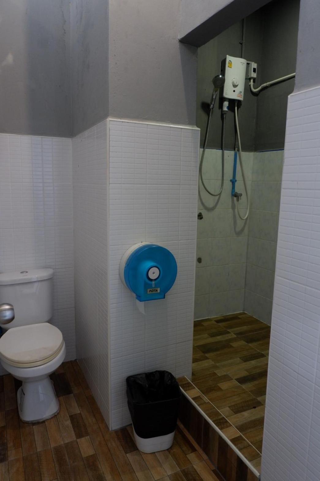 Leisure Hostel Krabi town Exterior foto